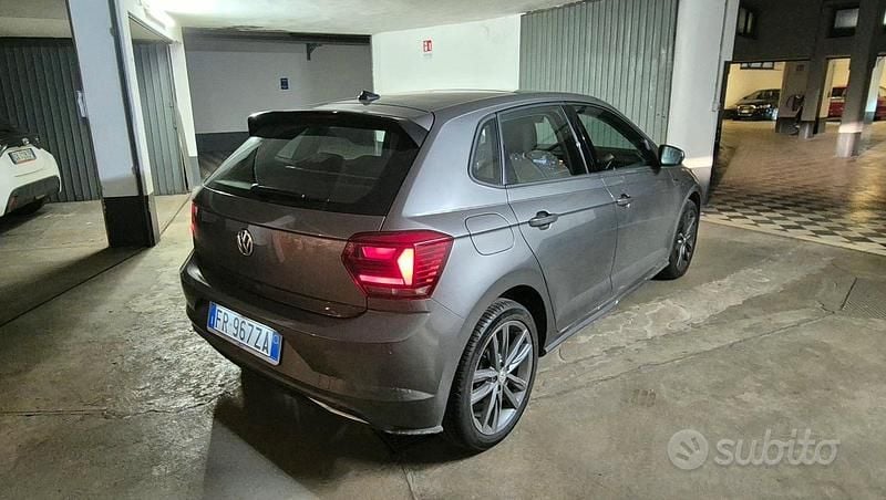Usata VW Polo R-line 2018 Grigio Utilitaria