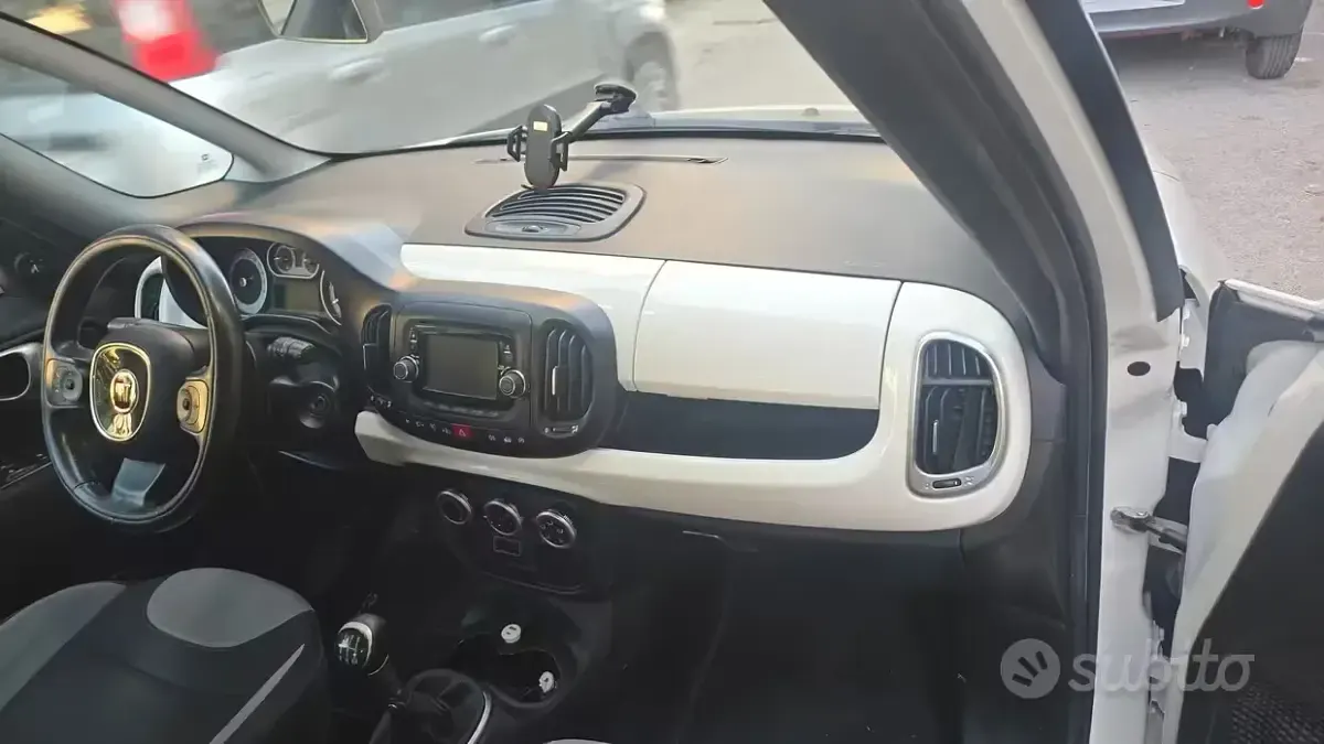Usata Fiat 500L 85 CV (62 kW) 2015 Bianco Monovolume
