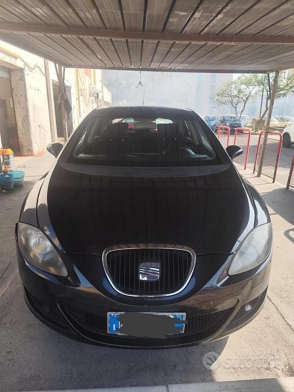 Usata Seat Leon 140 CV (102 kW) 2007 Nero Berlina