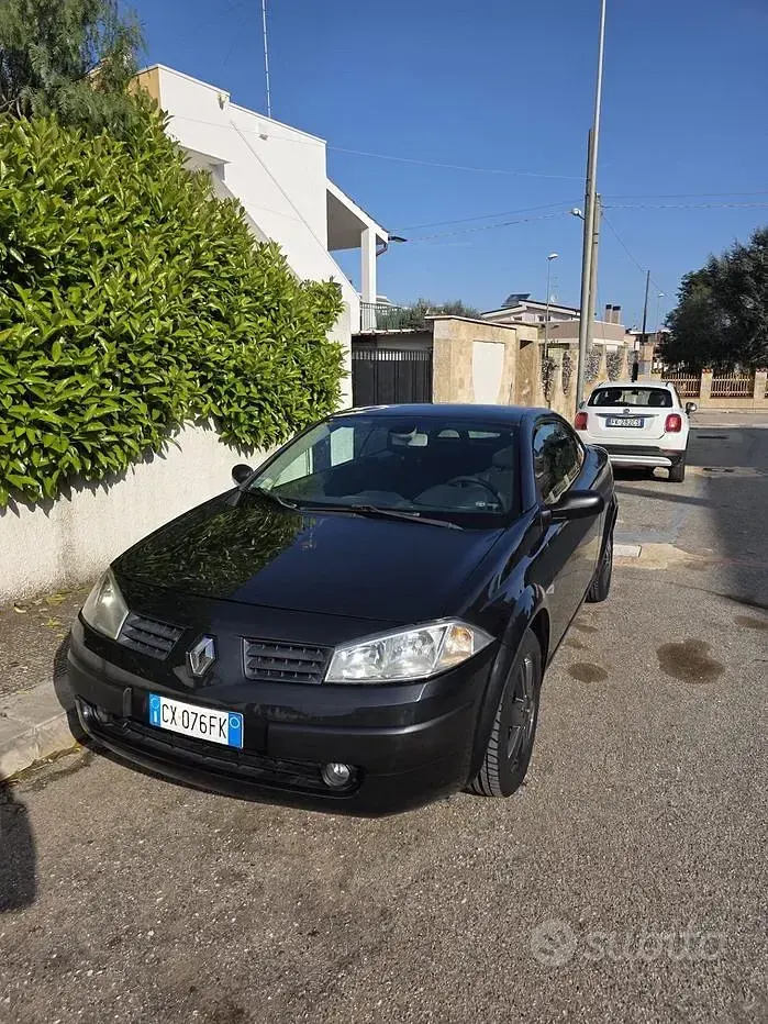 Usata Renault Mégane Cabriolet 111 CV (81 kW) 2005 Nero Cabrio
