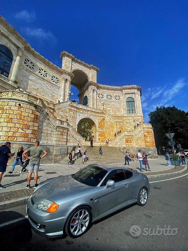 Usata Hyundai Coupé 2002 Grigio Coupé