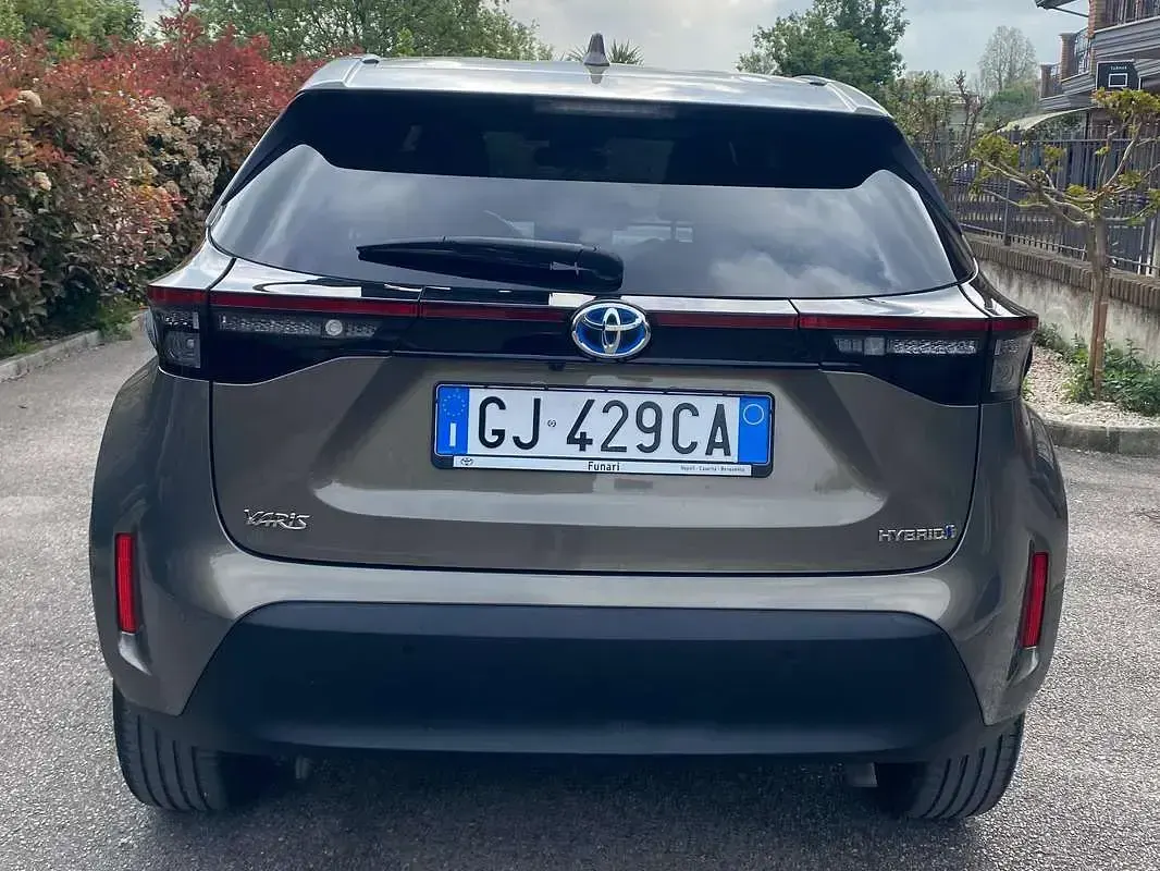 Usata Toyota Yaris Cross Trend 92 CV (67 kW) 2022 SUV