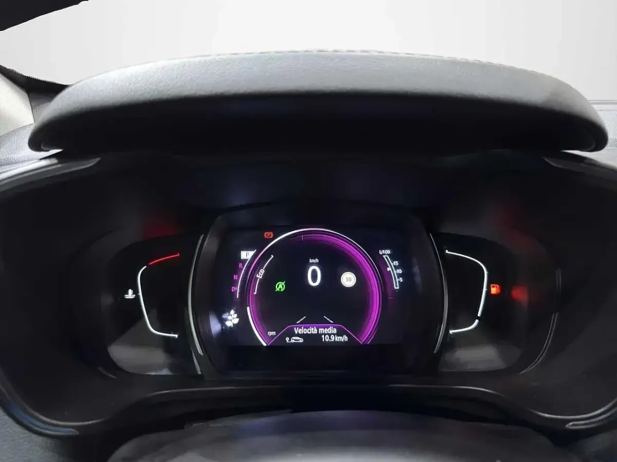 Usata Renault Kadjar Business 116 CV (85 kW) 2019 Anvil grey SUV