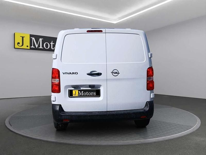Usata Opel Vivaro Enjoy 120 CV (88 kW) 2022 Bianco Monovolume