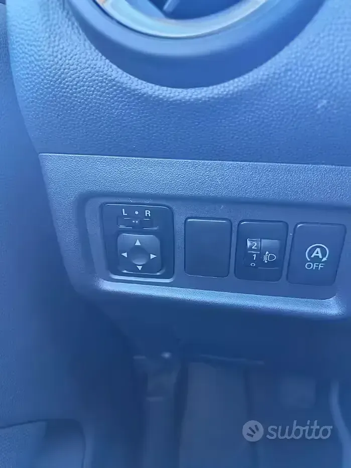 Usata Mitsubishi Space Star 71 CV (52 kW) 2017 Grigio Utilitaria