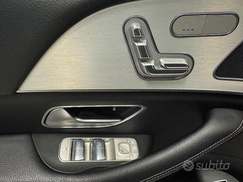 Usata Mercedes GLE300 Premium 272 CV (200 kW) 2023 Nero SUV