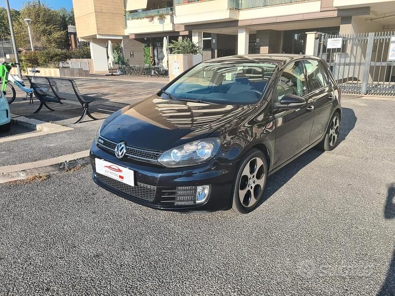 Usata VW Golf VII Highline 140 CV (102 kW) 2012 Nero Berlina