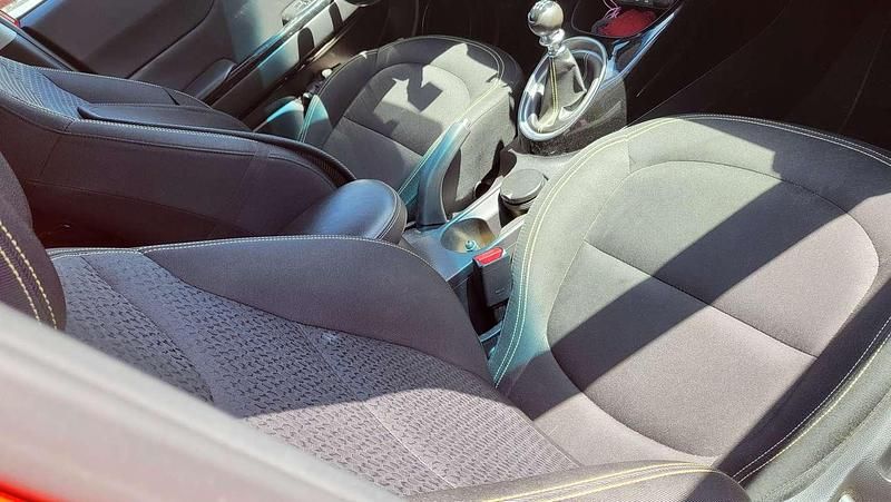 Usata Kia Soul 132 CV (97 kW) 2015 Rosso SUV