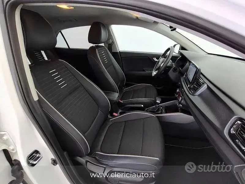 Usata Kia Rio GT-Line 120 CV (88 kW) 2021 Bianco Berlina