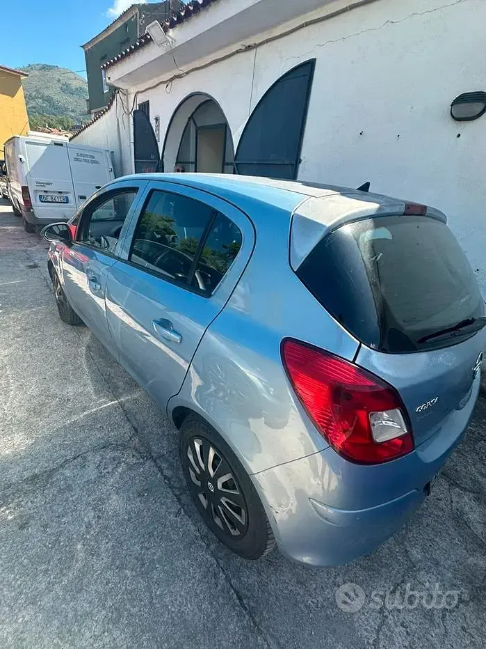 Usata Opel Corsa 75 CV (55 kW) 2008 Grigio Utilitaria