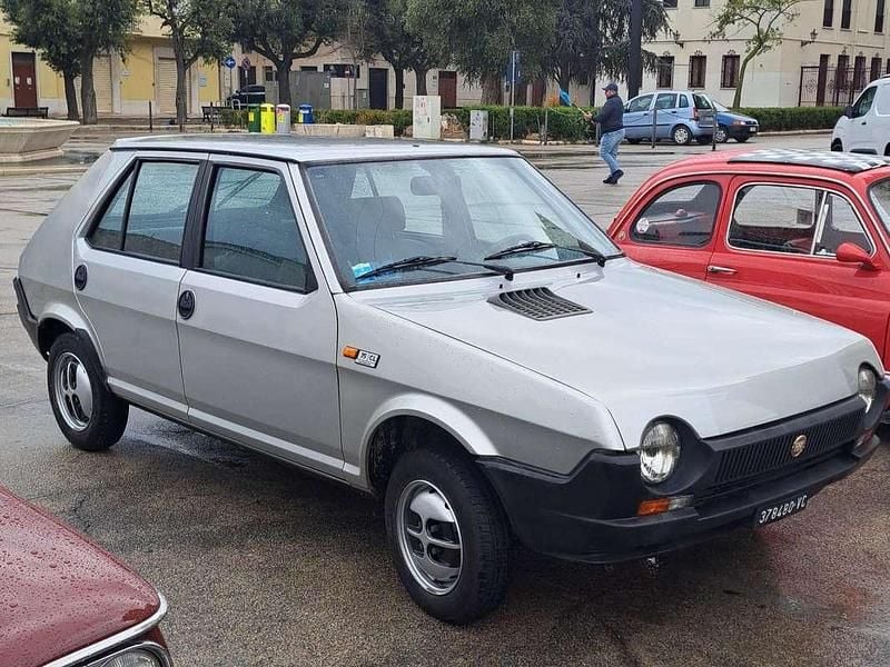 Usata Fiat Ritmo 75 CV (55 kW) 1981 Argento Berlina
