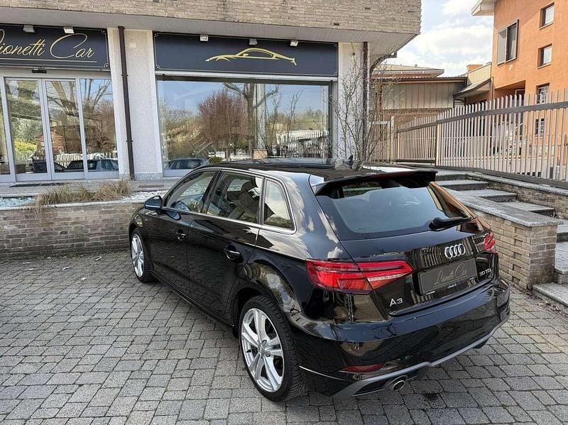 Usata Audi A3 Sport 116 CV (85 kW) 2019 Nero Berlina