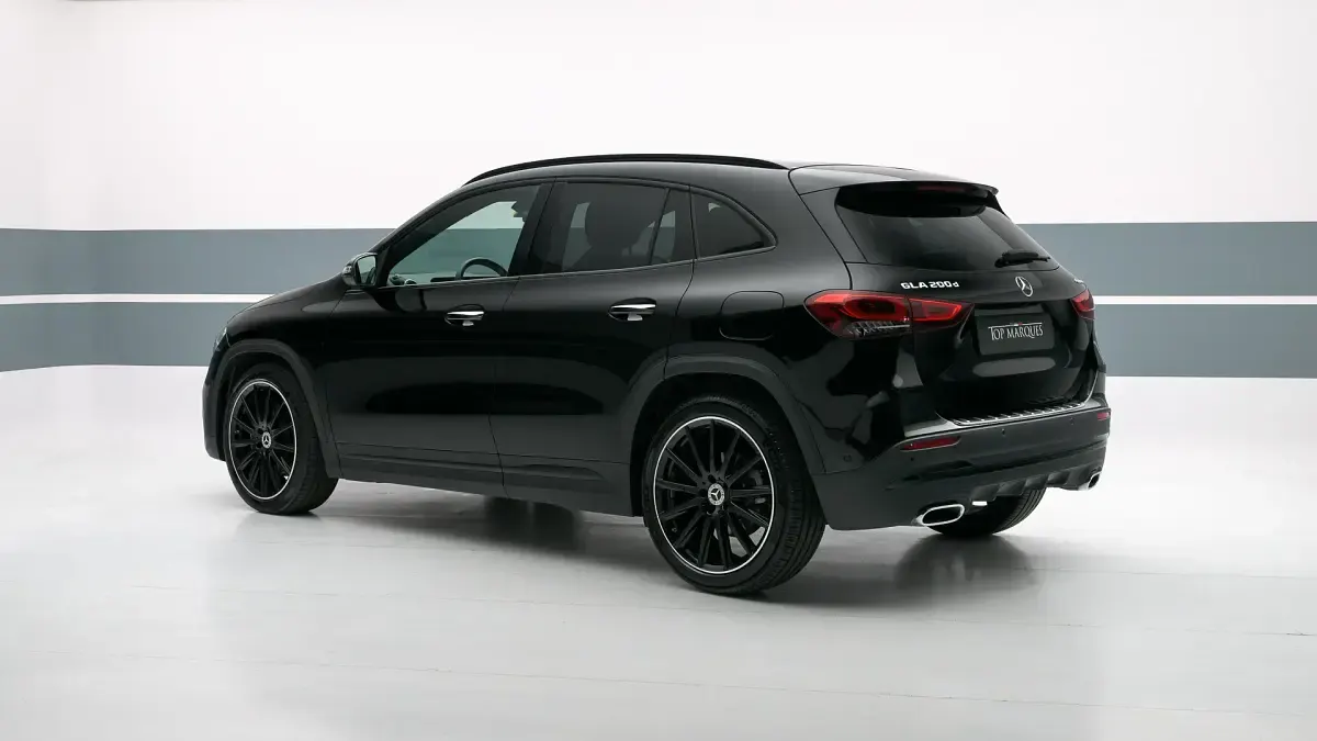 Usata Mercedes GLA200 Premium 150 CV (110 kW) 2022 Nero SUV