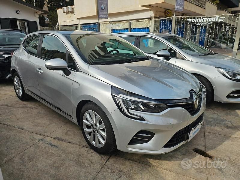Usata Renault Clio V Intens 91 CV (66 kW) 2022 Grigio Berlina