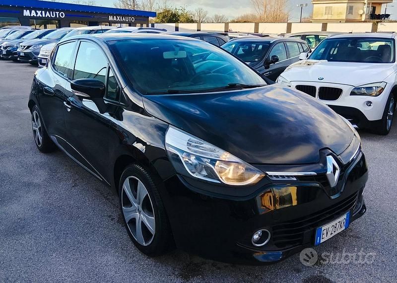 Usata Renault Clio IV 72 CV (52 kW) 2014 Nero Berlina
