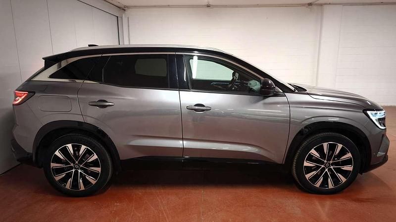 Usata Renault Austral Techno 158 CV (116 kW) 2023 Grigio SUV