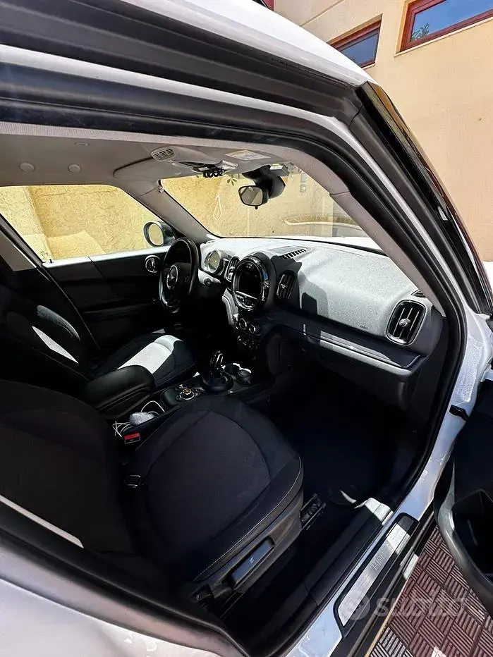 Usata Mini Countryman 116 CV (85 kW) 2018 Bianco SUV