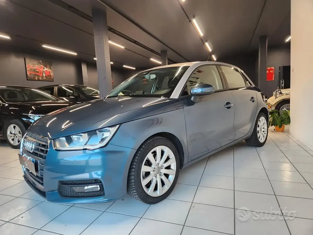Usata Audi A1 116 CV (85 kW) 2017 Blu Utilitaria