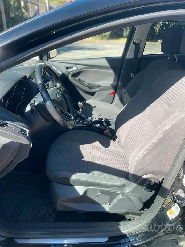 Usata Ford Focus 120 CV (88 kW) 2017 Station wagon