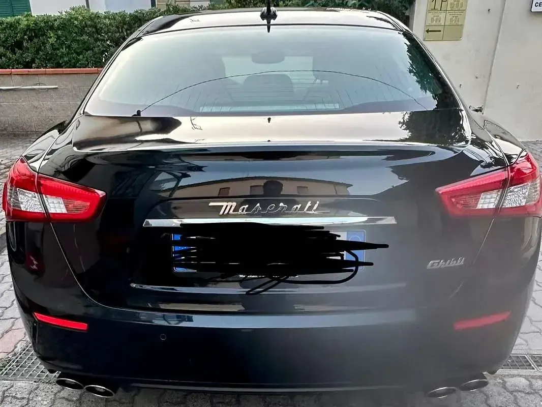 Usata Maserati Ghibli 250 CV (183 kW) 2016 Nero Berlina