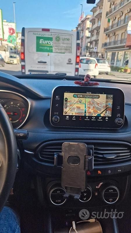 Grigio Usata 2018 Fiat Tipo Due volumi | 8990 € (Ottimo prezzo) - Immagine 1/4