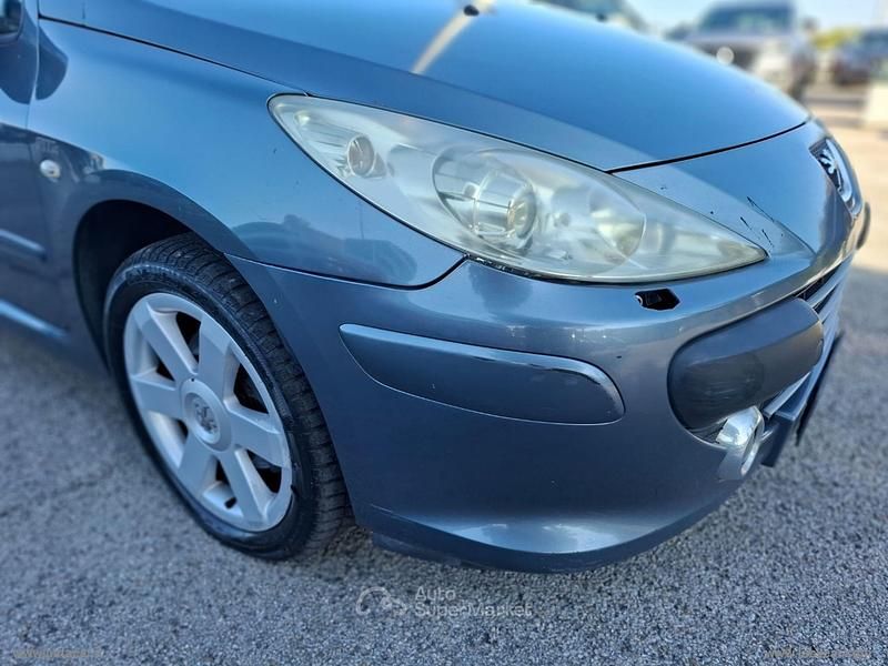 Usata Peugeot 307 136 CV (100 kW) 2006 Gray Berlina