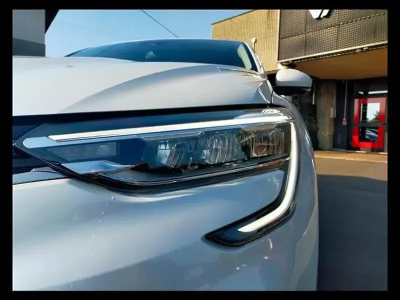 Usata Renault Arkana Intens 145 CV (106 kW) 2022 Bianco perla SUV