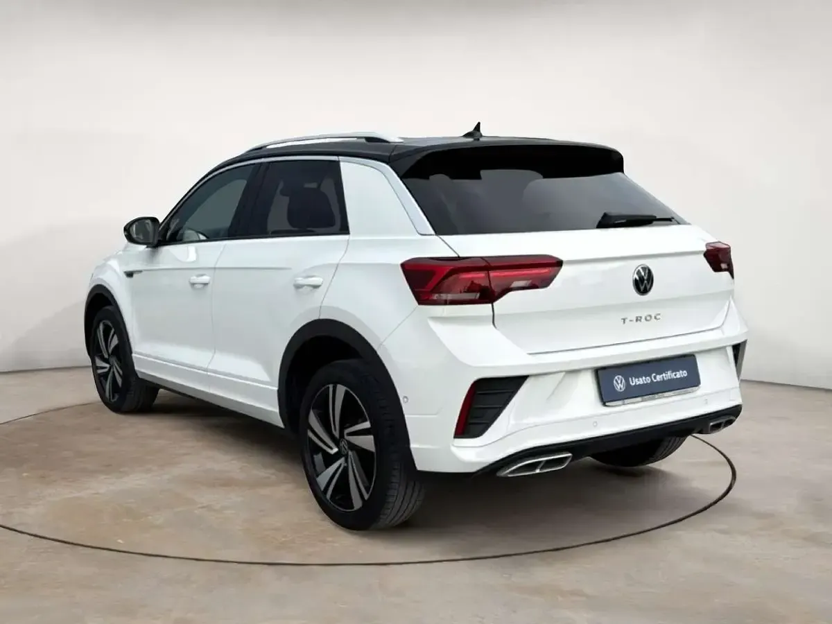 Usata VW T-Roc R-line 110 CV (80 kW) 2023 Bianco SUV