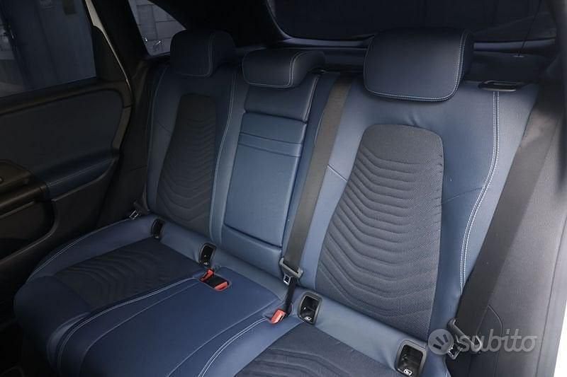 Usata Mercedes B180 116 CV (85 kW) 2019 Bianco Monovolume