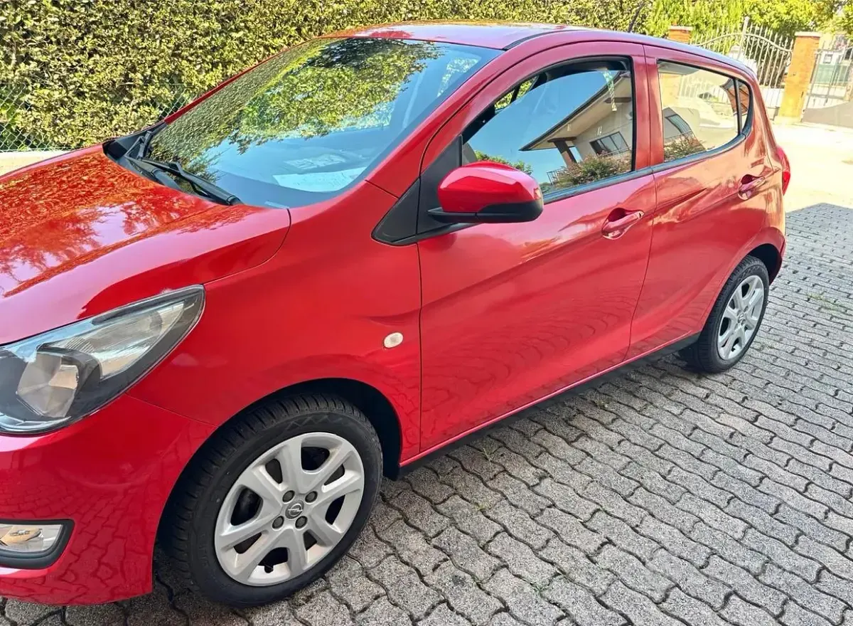 Usata Opel Karl 75 CV (55 kW) 2016 Rosso Utilitaria