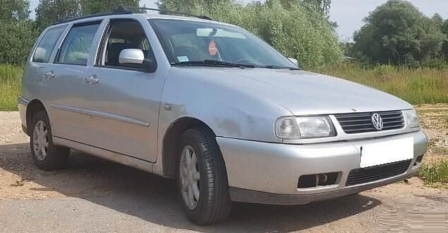 Usata VW Polo 74 CV (54 kW) 2000 Argento Station wagon