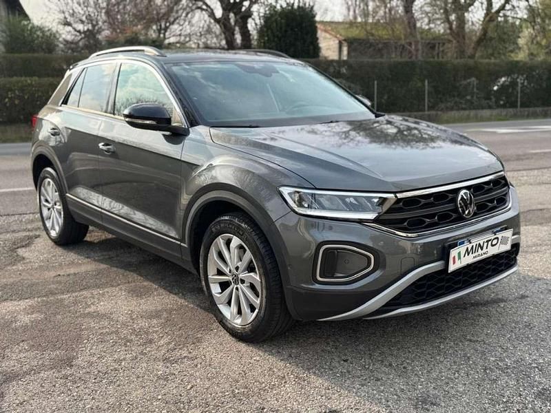 Usata VW T-Roc Style 110 CV (80 kW) 2023 Antracite SUV