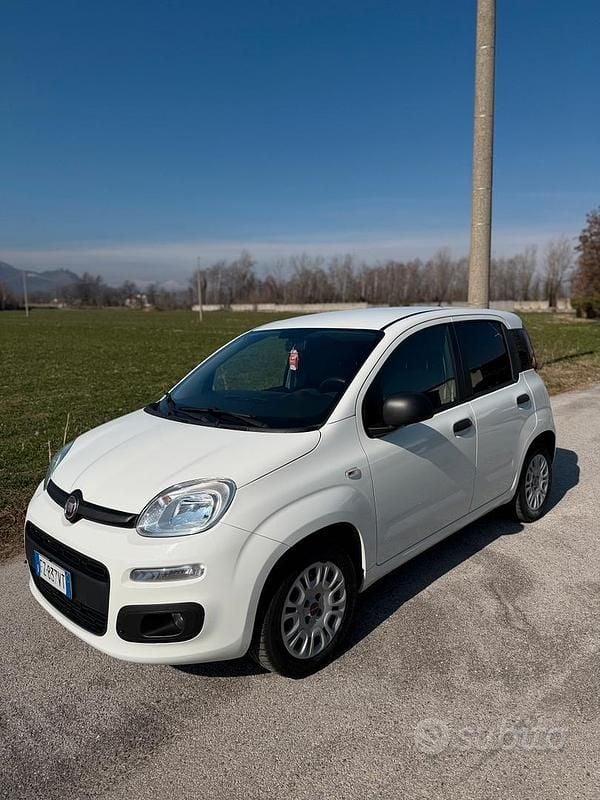 Usata Fiat Panda Easy 69 CV (50 kW) 2020 Utilitaria