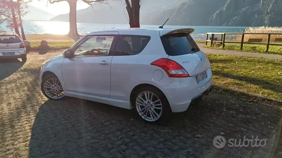 Usata Suzuki Swift Sport 136 CV (100 kW) 2012 Bianco Utilitaria