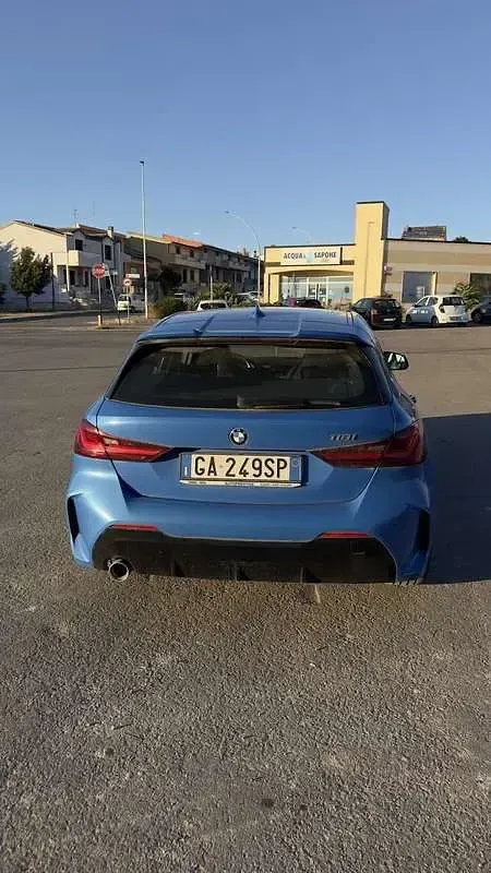 Usata BMW 118 M Sport 136 CV (100 kW) 2020 Blu Utilitaria