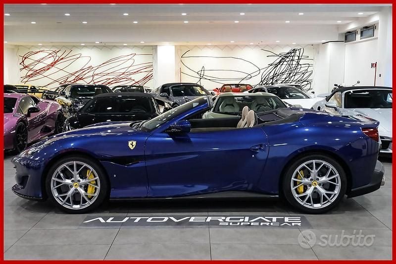 Usata Ferrari Portofino 600 CV (441 kW) 2019 Blu Cabrio