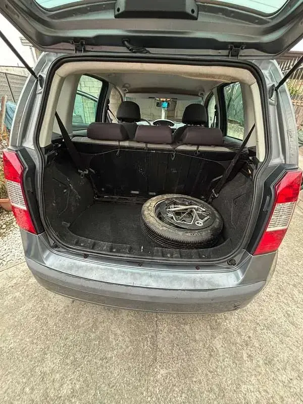 Usata Fiat Idea 80 CV (58 kW) 2006 Grigio Monovolume