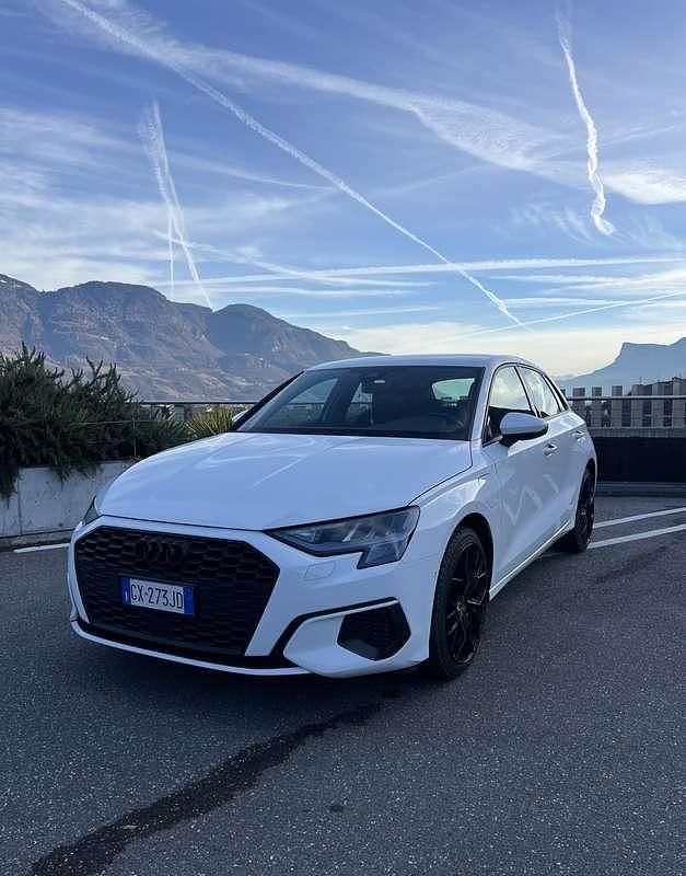 Usata Audi A3 Advanced 150 CV (110 kW) 2022 Bianco Berlina