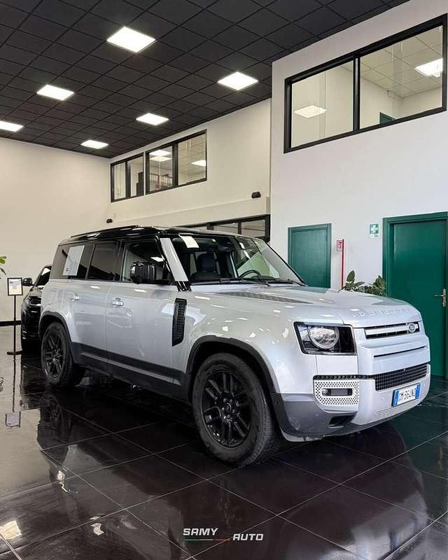 Usata Land Rover Defender HSE Dynamic 249 CV (183 kW) 2023 Grigio SUV