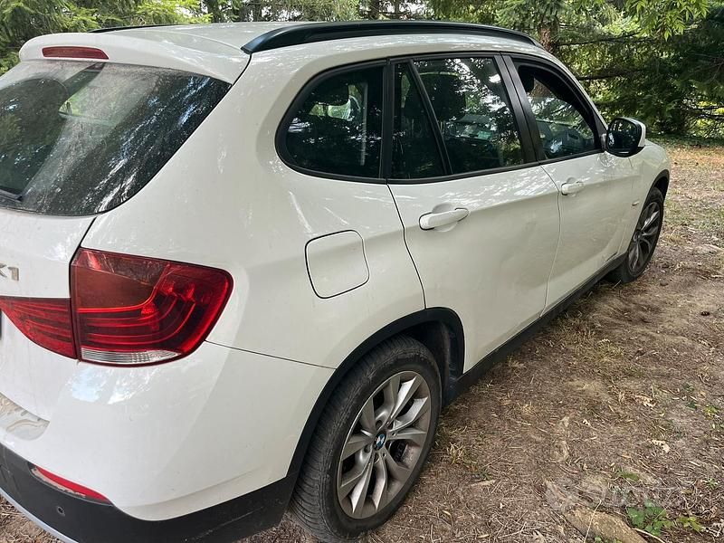 Usata BMW X1 177 CV (130 kW) 2009 Bianco SUV