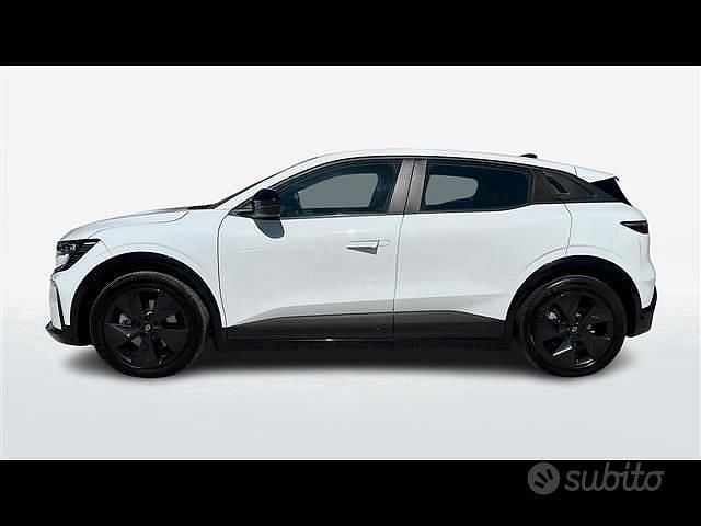 Ny Renault Megane E-Tech Evolution 55 kW (75 HK) 2025 Vit Sedan