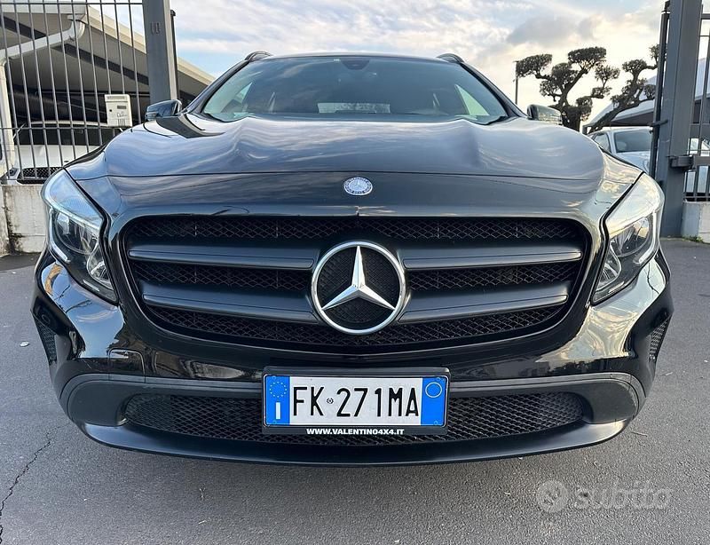 Usata Mercedes GLA180 Business 110 CV (80 kW) 2017 Nero SUV