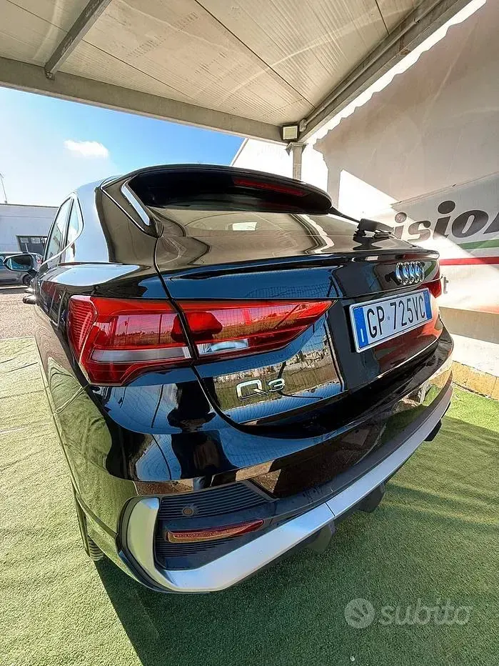 Usata Audi Q3 Ambiente 200 CV (147 kW) 2023 Nero SUV