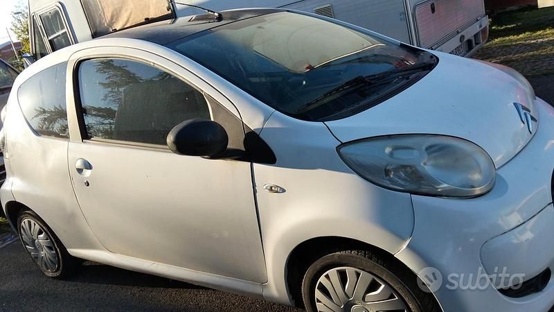 Usata Citroën C1 68 CV (50 kW) 2012 Bianco Utilitaria