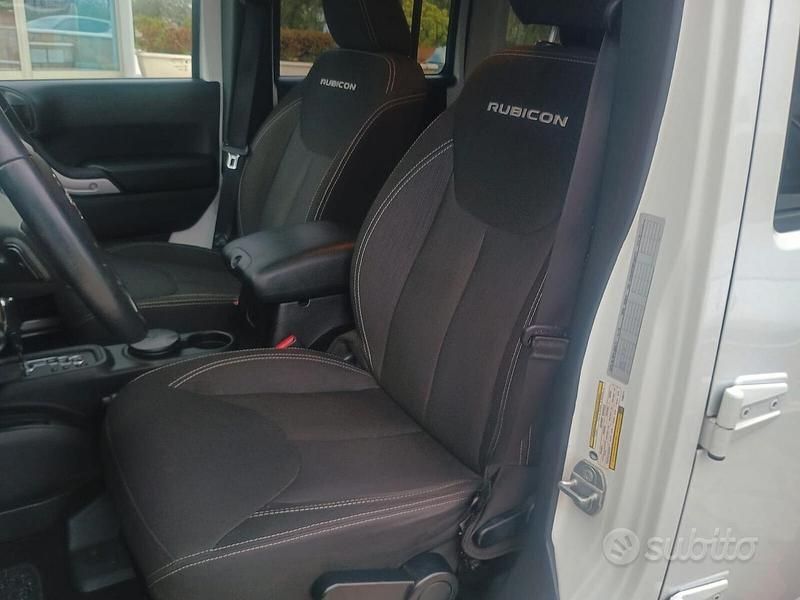 Usata Jeep Wrangler Unlimited Rubicon 200 CV (147 kW) 2016 Bianco SUV