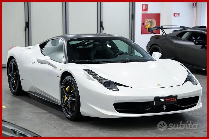 Usata Ferrari 458 566 CV (416 kW) 2011 Bianco Coupé