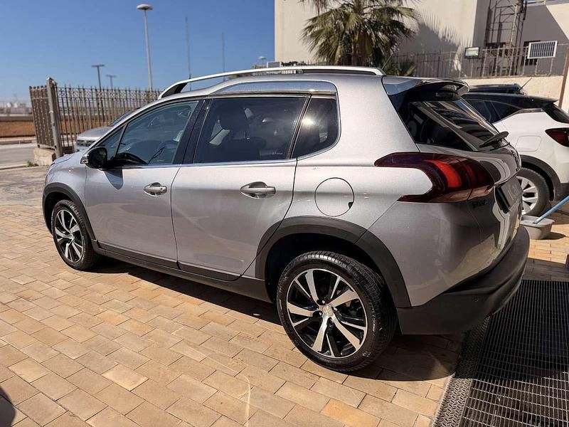 Usata Peugeot 2008 Allure 120 CV (88 kW) 2018 Argento SUV