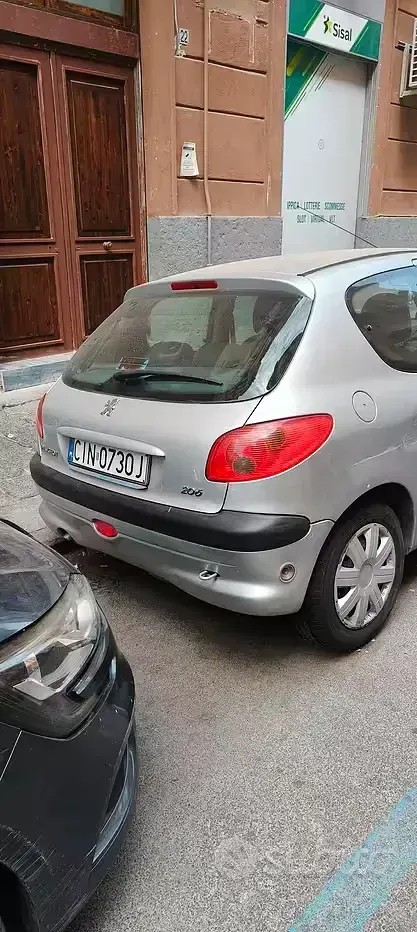 Usata Peugeot 206 60 CV (44 kW) 2004 Grigio Berlina