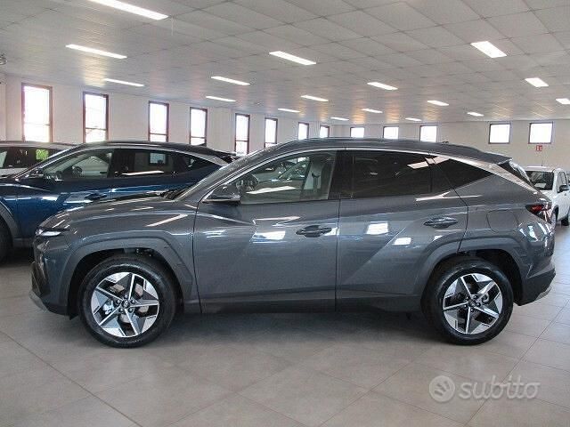 Nuova Hyundai Tucson 2025 Grigio SUV
