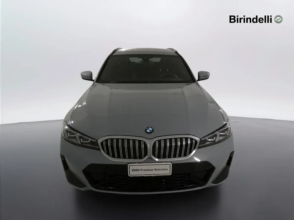 Usata BMW 318 M Sport 2025 Brooklyn grey metallic Station wagon